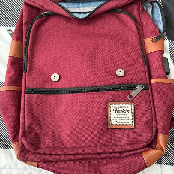 Stylish Red Canvas Backpack - Picture 2 of 4